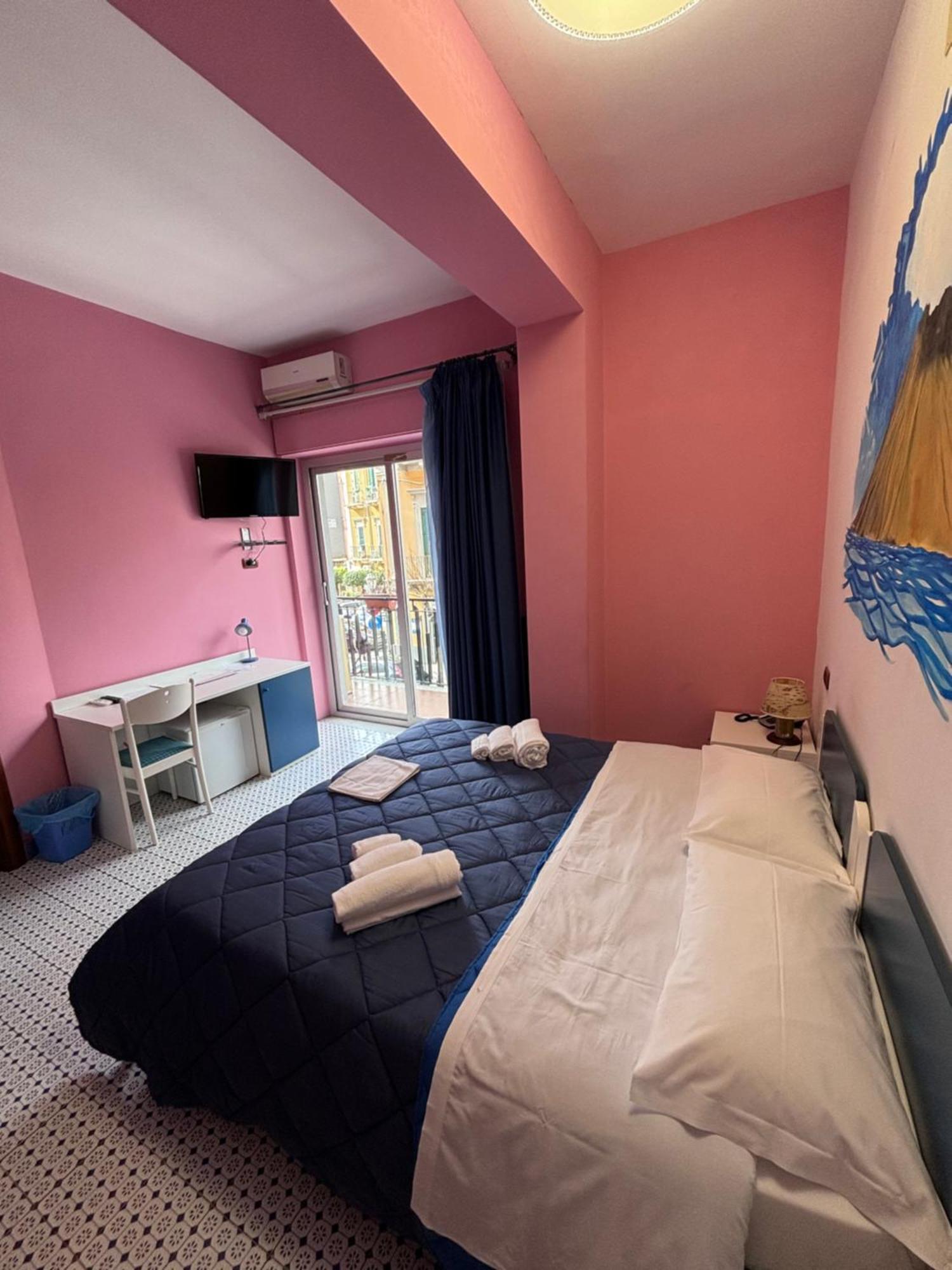 Le Soleil B&B มิลาซโซ ภายนอก รูปภาพ